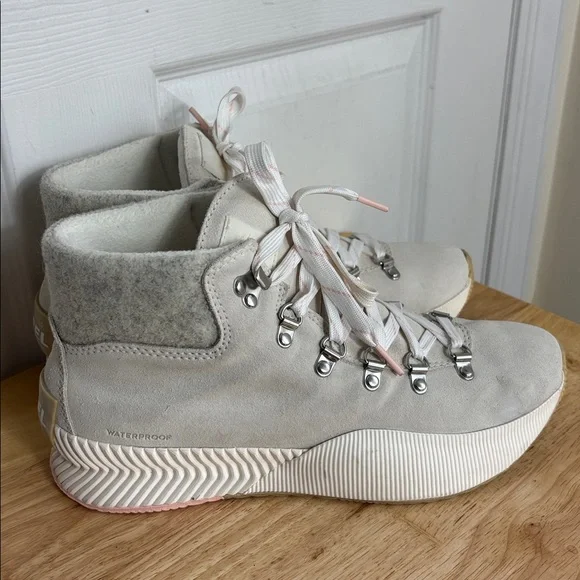 New Sorel Women's Out N About III Conquest Winter Boots Size 10 Waterproof boots - Picture 2 of 14